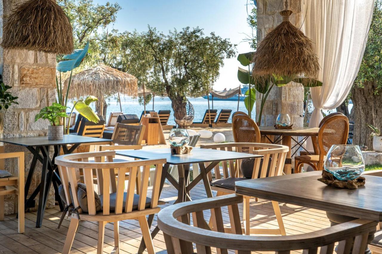 By The Sea Luxury Suites Limenas  Eksteriør billede