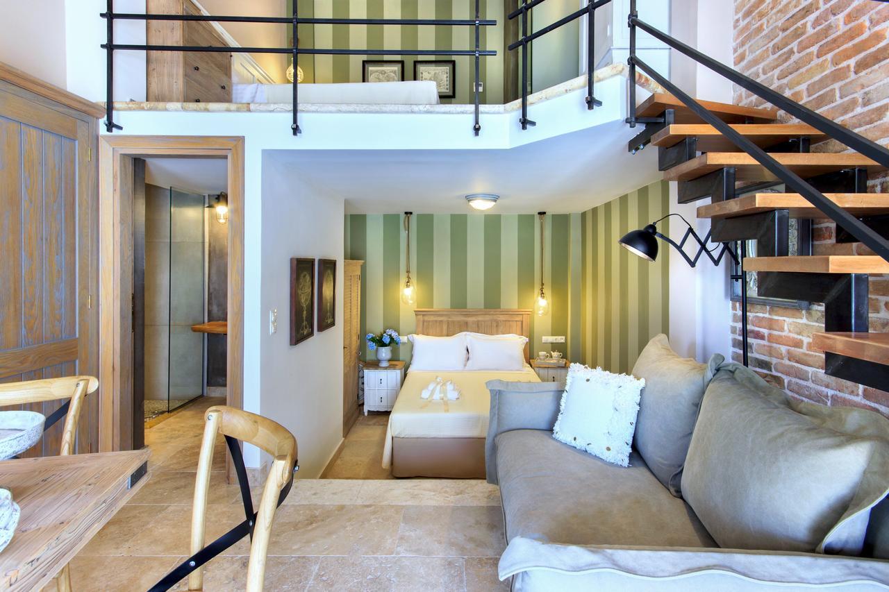 By The Sea Luxury Suites Limenas  Eksteriør billede