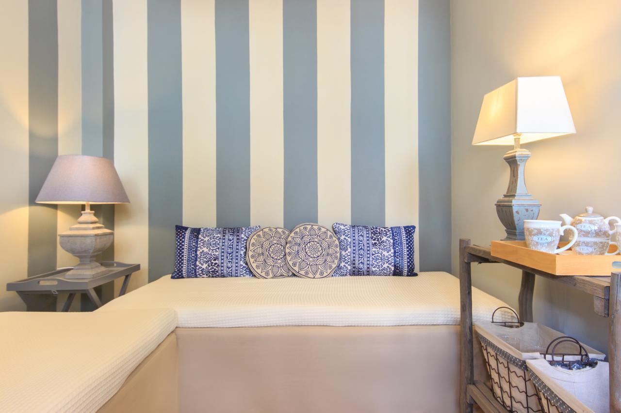 By The Sea Luxury Suites Limenas  Eksteriør billede