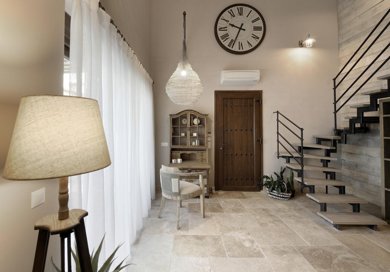 By The Sea Luxury Suites Limenas  Eksteriør billede