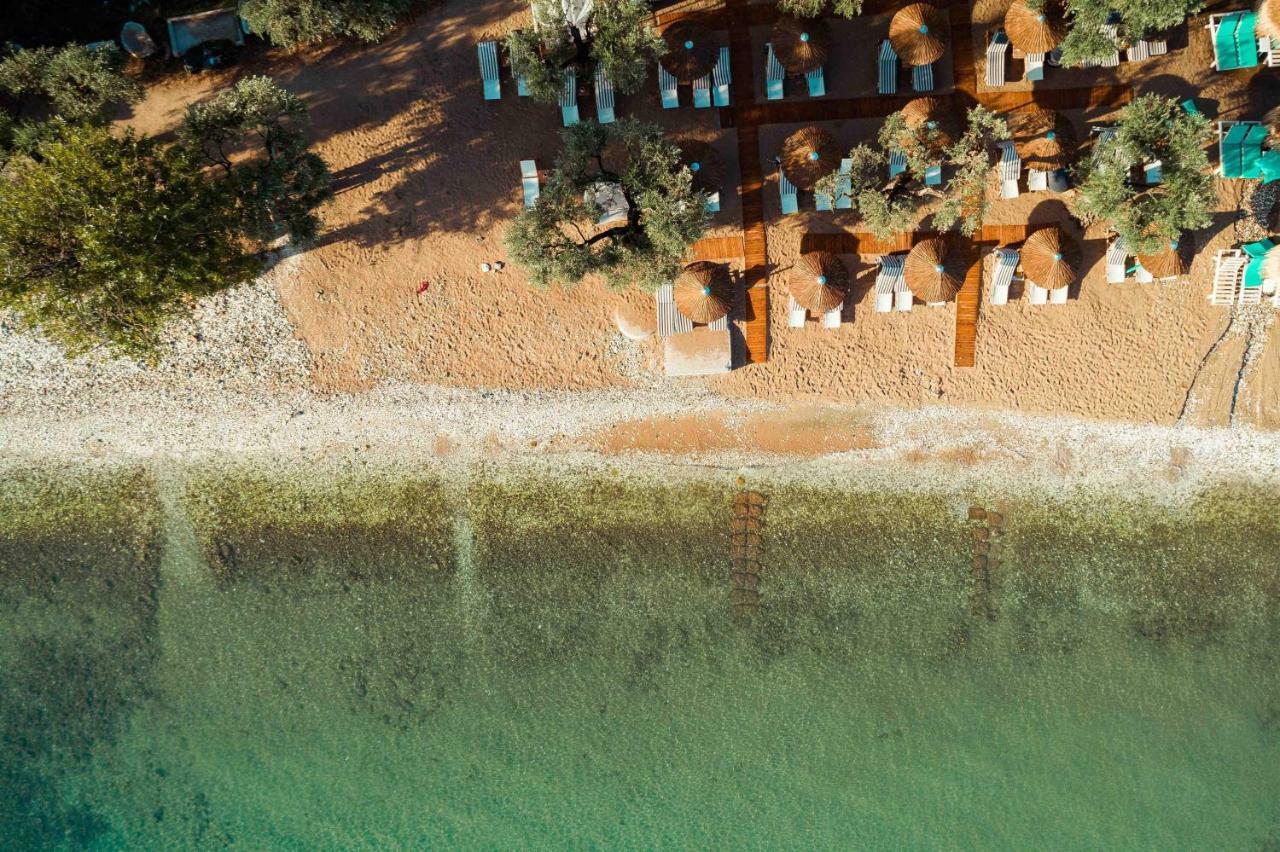 By The Sea Luxury Suites Limenas  Eksteriør billede